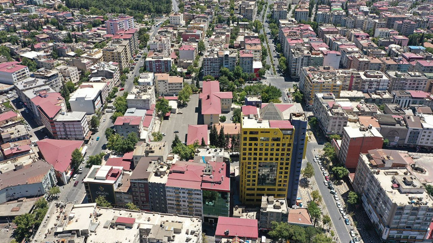 Kahramanmaraş'ta bulunan ''Dünyanın En Saçma Binası'' yıkılmıştı, son hali görüntülendi - Resim: 2