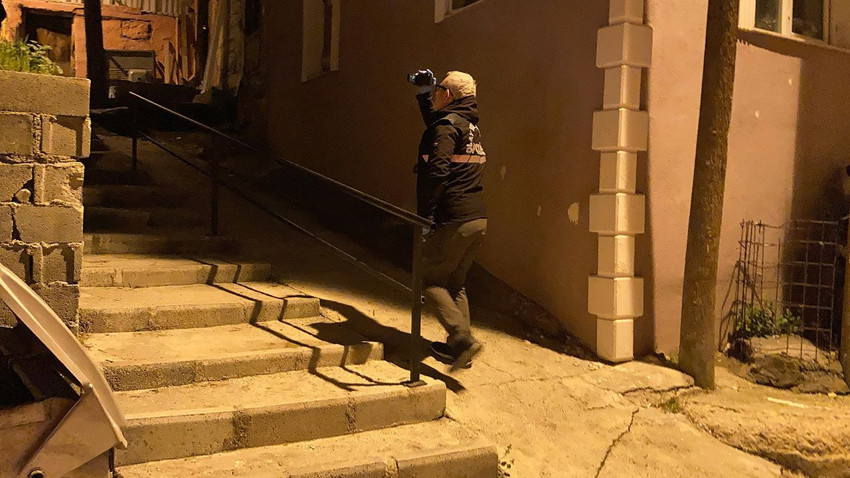 Eli tüfekli psikopat 1 saat boyunca ortalığı birbirine kattı - Resim: 3