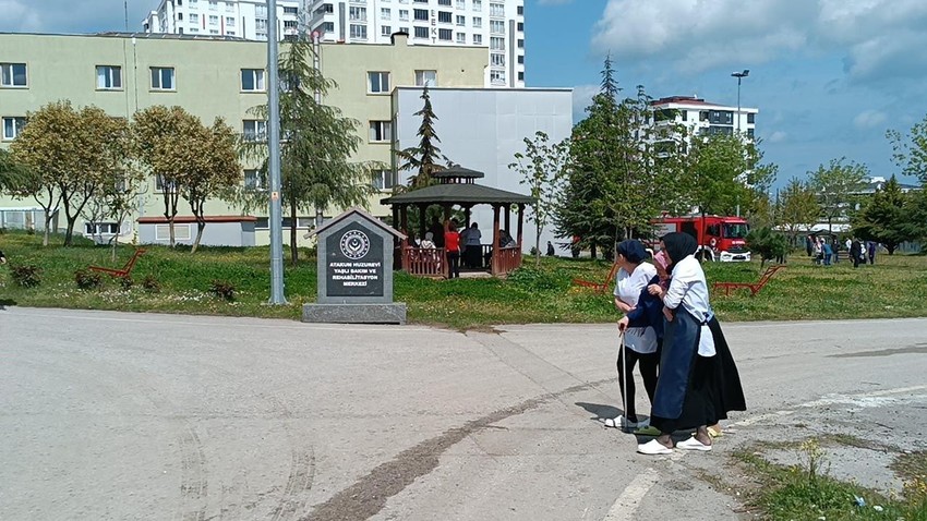 Huzurevinde korkutan yangın - Resim: 1