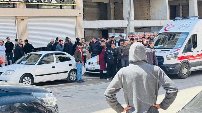 Güpegündüz mağazaya silahlı saldırı: Ölü ve yaralılar var - Resim: 4