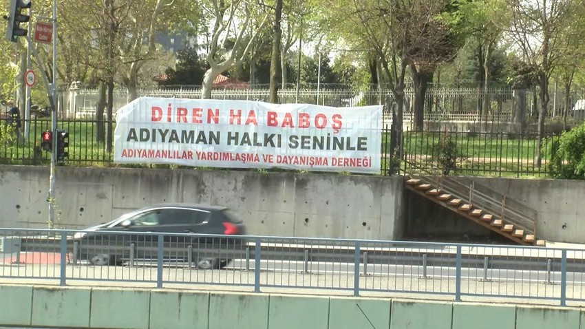 Sırrı Süreyya Önder'in tedavi gördüğü hastanenin karşısında dikkat çeken görüntü - Resim: 4