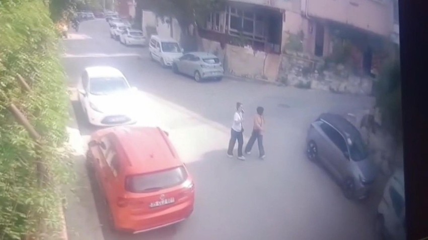 Hırsız kadınlar çetesinin inine girildi: Çıkanlara polis bile inanamadı - Resim: 2