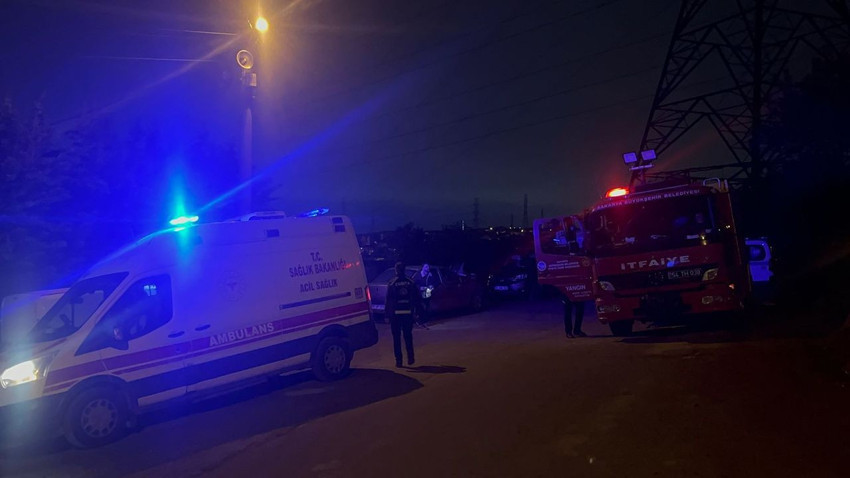 Çökme tehlikesi bulunan 4 katlı apartman tahliye edildi! - Resim: 1