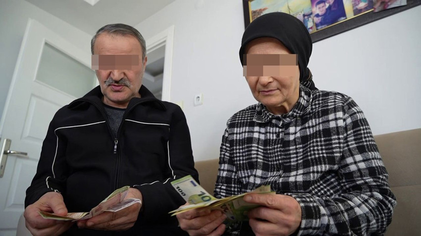 Yolda yürürken bulduğu içi döviz dolu cüzdanı sahibine ulaştırdı - Resim: 3