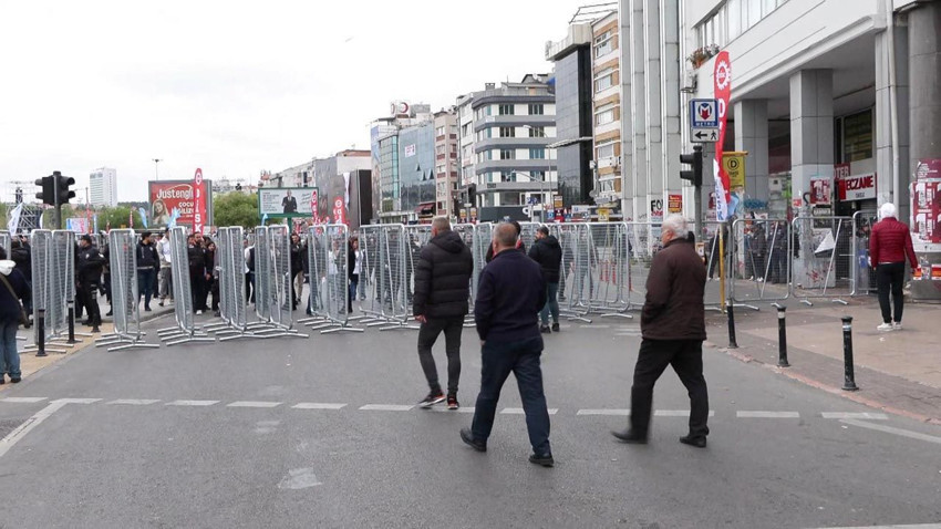 Özgür Özel 1 Mayıs'ı İstanbul'da kutladı: ''Bir an önce sendikalara üye olun'' - Resim: 2