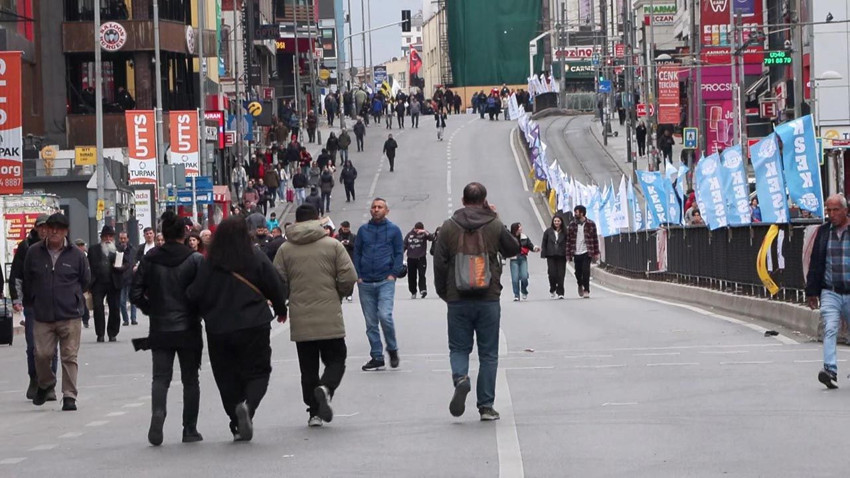 Özgür Özel 1 Mayıs'ı İstanbul'da kutladı: ''Bir an önce sendikalara üye olun'' - Resim: 4
