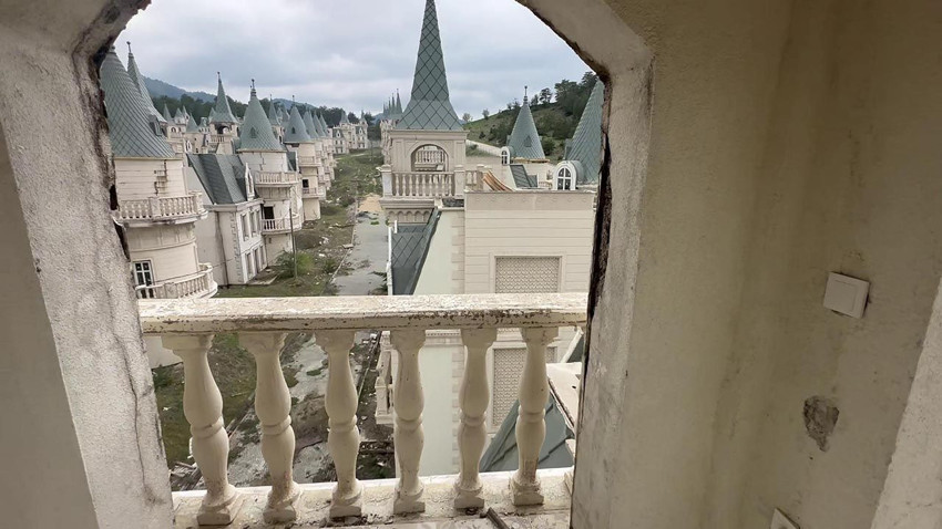 Araplar için inşa edilmişti! Hayalet şehrin son hali görüntülendi - Resim: 1