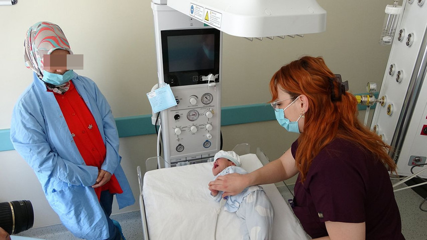 Dünyaya tam yarım kiloluk yükle gelen minik Eymen'den müjdeli haber - Resim: 3