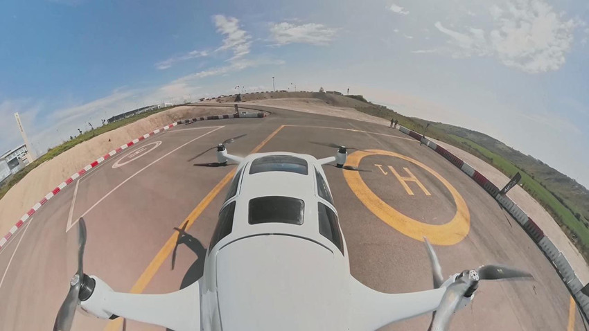 Jetgiller gerçek oldu: Türkiye'nin uçan arabası göklerde - Resim: 2