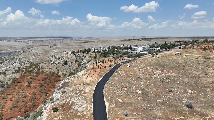 Sadece tekneyle gidilebilen mahalle yıllar sonra yola kavuştu - Resim: 4