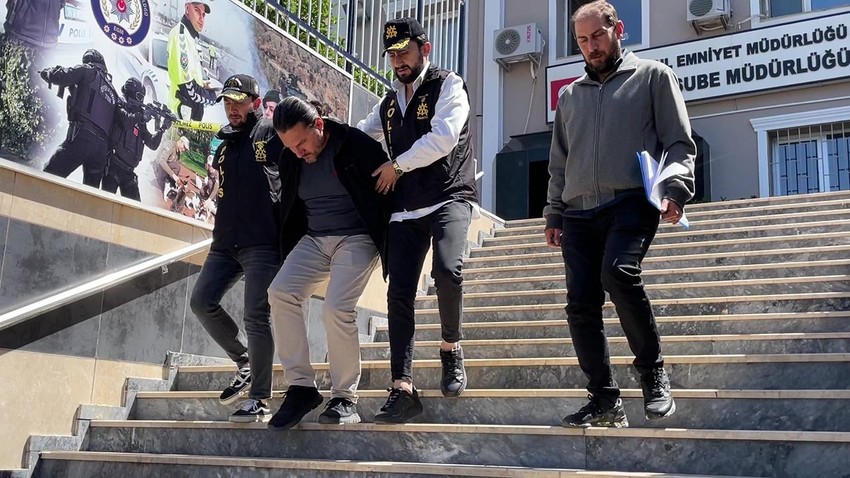 İstanbul'da bir doktor ile taksi şoförünün ''yol verme'' tartışması cinayetle bitti - Resim: 4