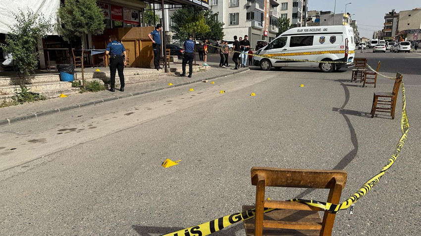 Motosikletli katillerden sokak ortasında korkunç cinayet: 14 el ateş ettiler - Resim: 3