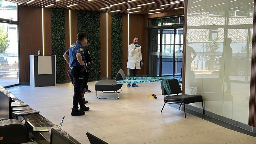 Hastanede çalışan kadın pompalı tüfekle katledildi! - Resim: 1