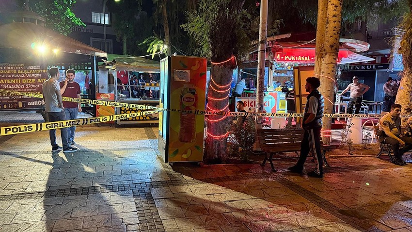 Gencecik bir kadın daha emekli polis olan eski eşi tarafından iş yerinde katletti - Resim: 3