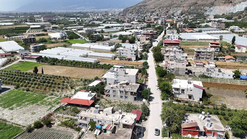 Asrın felaketinde yerle bir olan Hatay'da kuduz alarmı: Karantinalar başladı - Resim: 1