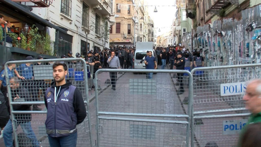 Gezi'nin yıl dönümünde polis müdahalesi: Çok sayıda gözaltı var - Resim: 1