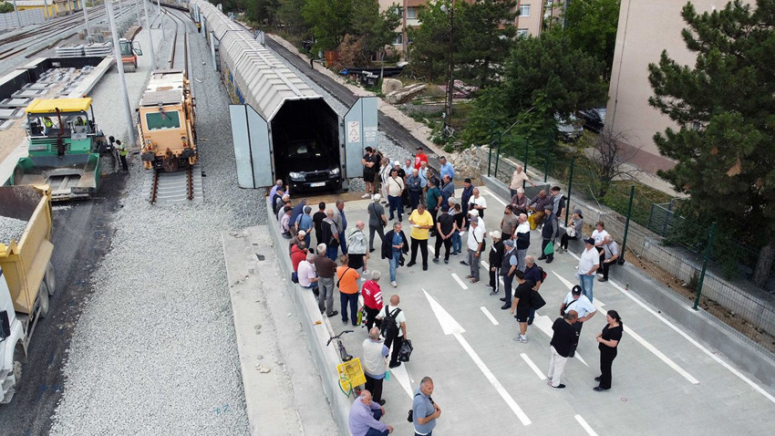 Gurbetçilerin tatil yolculuğu değişti: Türkiye'ye bu sefer böyle geldiler - Resim: 4