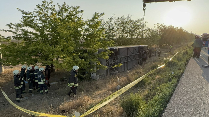 Bayram sabahına kazayla başladık: 1 ölü, 23 yaralı var - Resim: 3