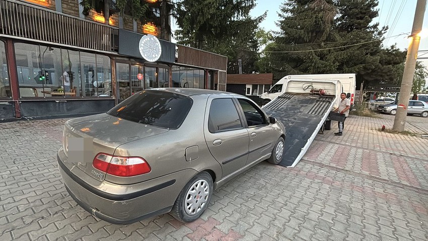 Bayram trafiğinde hem alkollü hem de ehliyetsiz yakalandı - Resim: 2