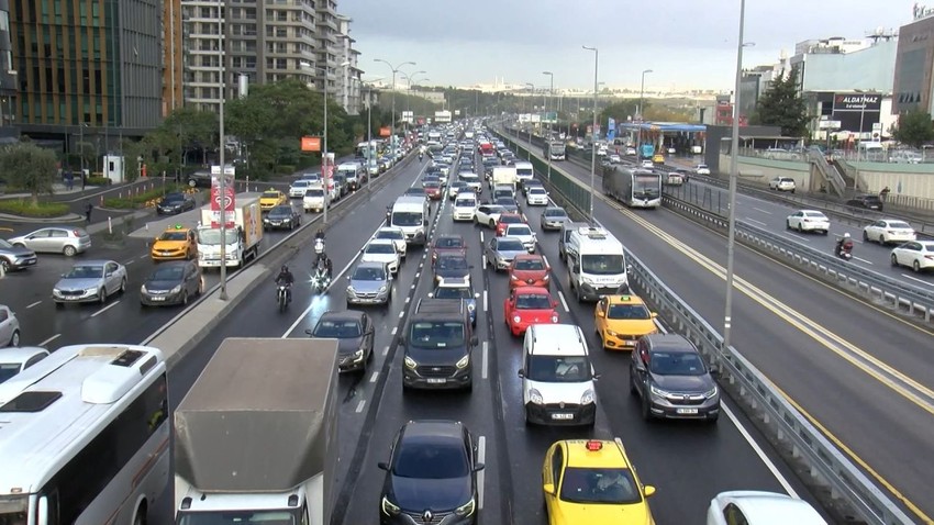 Trafikteki tüm araçlar için ''Yeşil Fren Lambası'' zorunluluğu mu geliyor ? - Resim: 4
