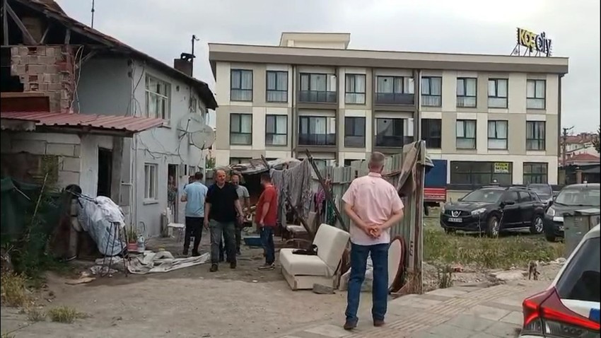 Eski eşi olacak cani, genç kadına bayram ziyaretinde  kurşun yağdırdı! - Resim: 1