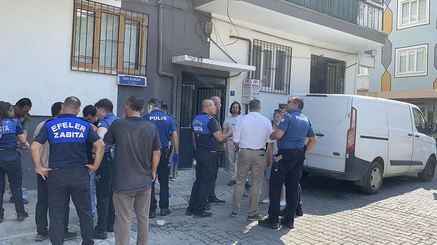 Çöp evden 4 kamyon çöple birlikte çıkanlar kahretti: Kediler, kaplumbağalar... - Resim: 2