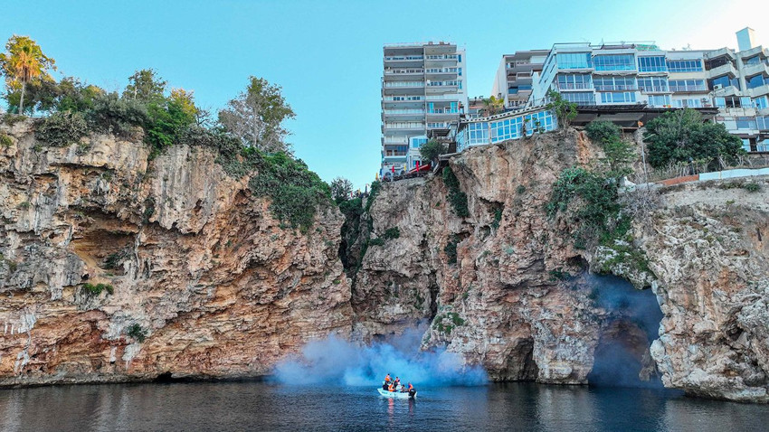 Antalya'da ''yazın belaları'' için denizden ve karadan mücadele başladı - Resim: 1