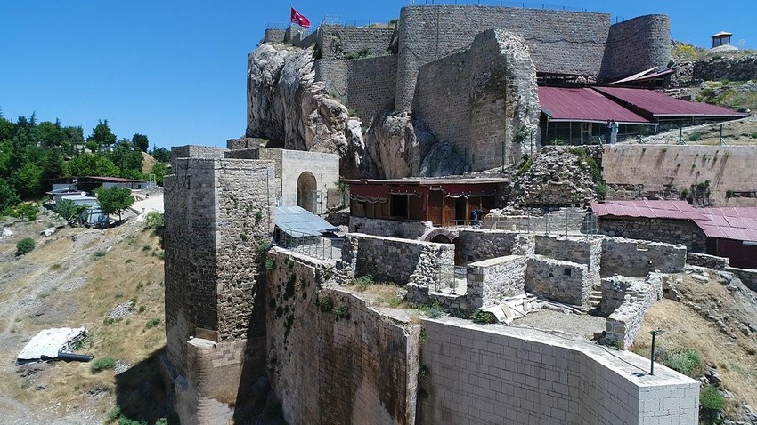 Harput Kalesi'nde 1000 yıllık keşif! Kazı çalışmaları yeniden başladı - Resim: 2