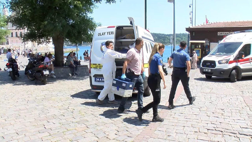 15 Temmuz Şehitler Köprüsü'nde aracından inip intihar etti - Resim: 2