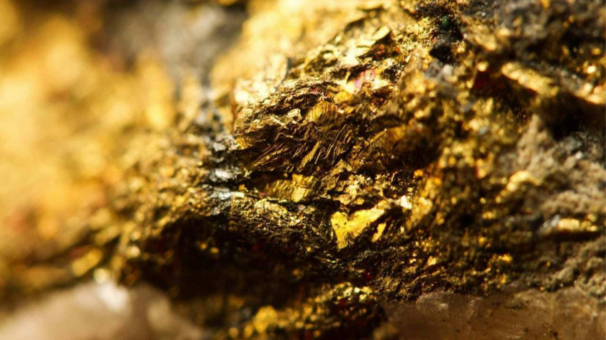 Eski telefon ve bilgisayarlarınızı sakın atmayın: İçindeki altın çıkarmanın yolu bulundu - Resim: 2