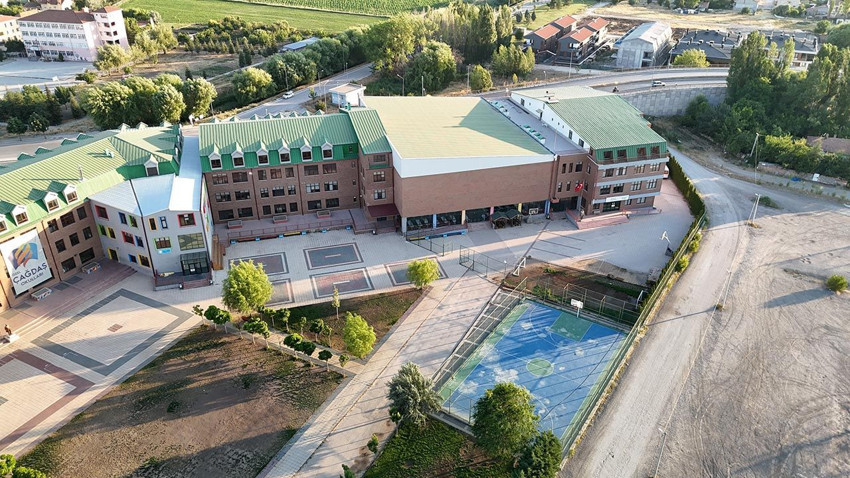 Eski Eskişehir Büyükşehir Belediye Başkanı Yılmaz Büyükerşen'in vakfına kayyum atandı - Resim: 4