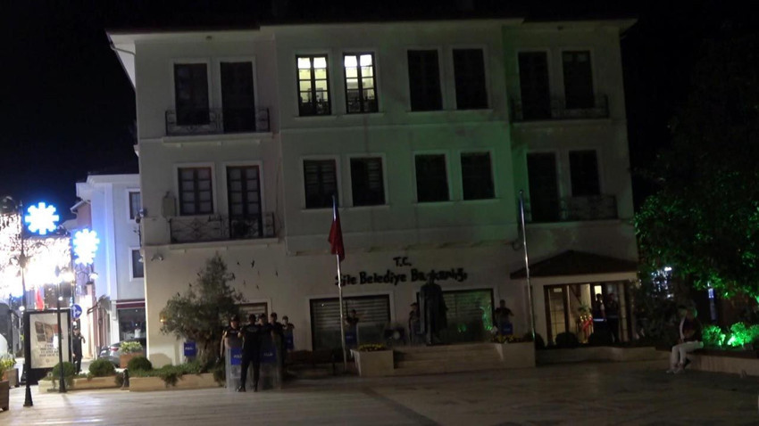 Şile Belediyesi'ne şafak operasyonu: Başkan gözaltına alındı - Resim: 2