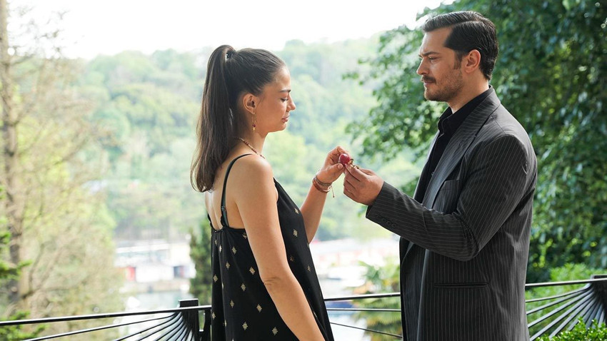 Çağatay Ulusoy'lu, Demet Özdemir'li Eşref Rüya dizisi davalık oldu - Resim: 4