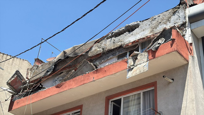 İstanbul'da korku dolu anlar: Apartmanın balkonu çöktü, facia kıl payı atlatıldı... - Resim: 4