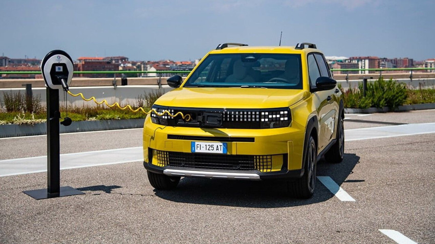 Fiat'ın ezber bozan mini SUV'u Grande Panda 2025'e büyük ödül - Resim: 1