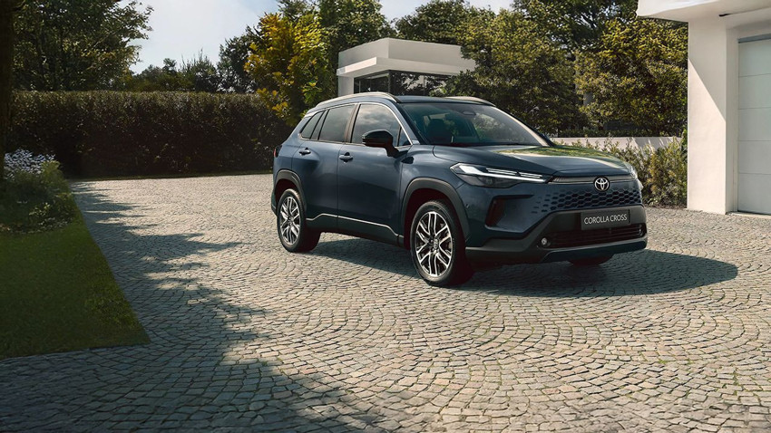 Yenilenen Corolla Cross Hybrid Türkiye’de... - Resim: 2