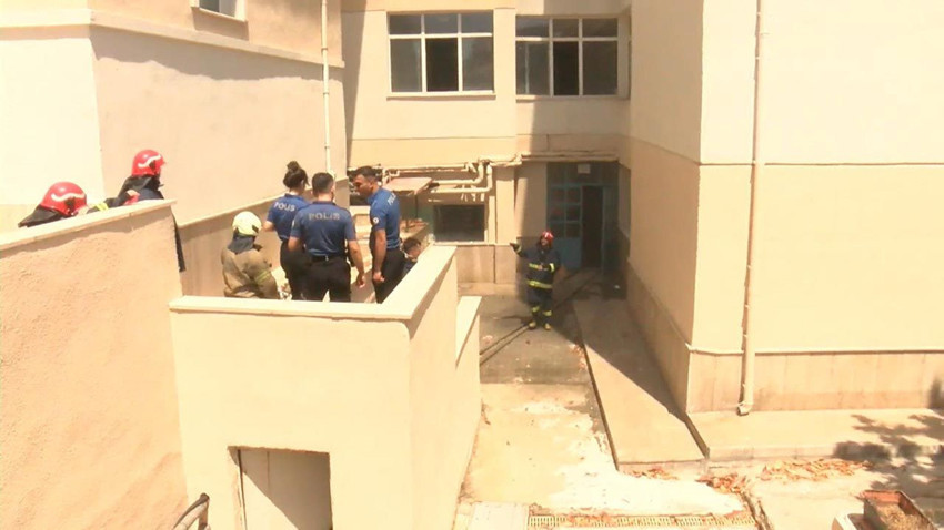 İstanbul'da okulda yangın: Öğrenciler tahliye edildi - Resim: 3