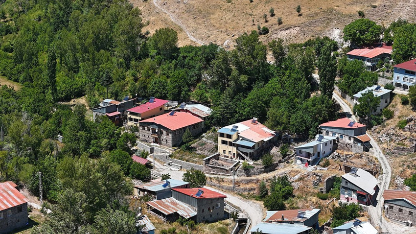 Türkiye'nin eşsiz doğasıyla dikkat çeken gözlerde uzak yemyeşil cenneti drone ile görüntülendi - Resim: 3