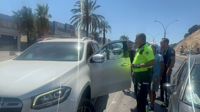 Polisin üzerine aracını sürdüğü için gözaltına alınan Dilan Çıtak'tan ilk açıklama - Resim: 3