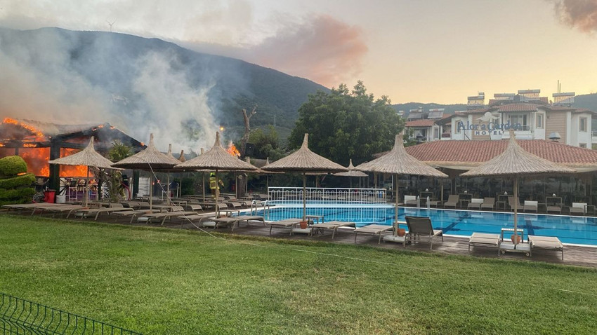 Erdek'te otelde korkutan yangın - Resim: 4