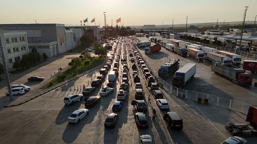 1 Euro 47 TL tatili bitti... Akın akın geldiler, akın akın gidiyorlar - Resim: 2