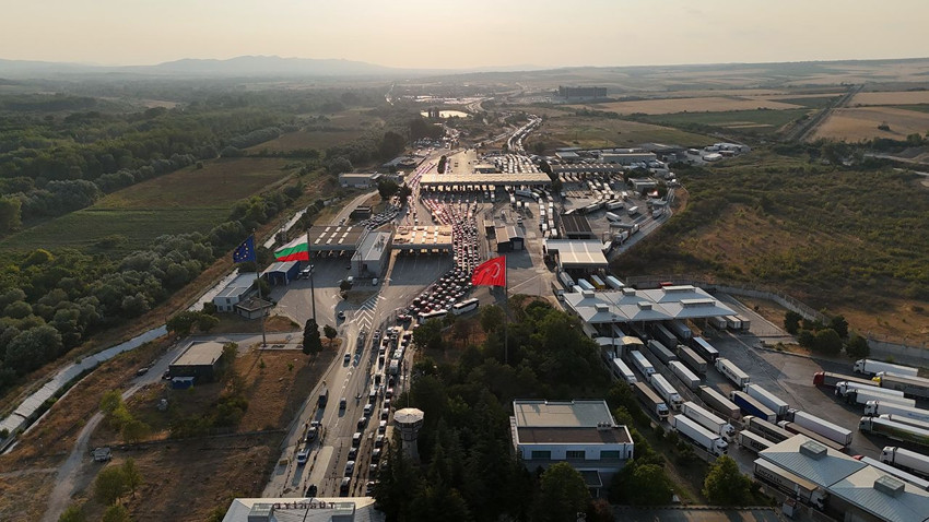 1 Euro 47 TL tatili bitti... Akın akın geldiler, akın akın gidiyorlar - Resim: 4