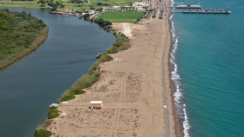 Önü deniz, arkası nehir... Türkiye'nin eşsiz, benzersiz, akıl alalmaz ''sahilkondu''su kamerada - Resim: 4