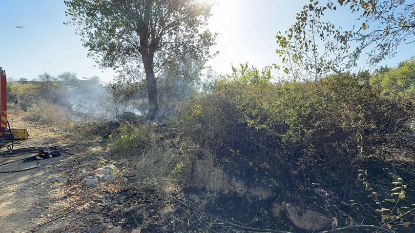 İstanbul'da psikopat alarmı: Hem ormanı yaktı hem de itfaiyecilere saldırdı! - Resim: 3