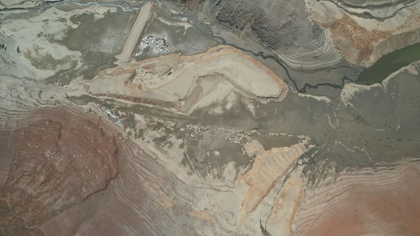 Bursa'nın bir barajı tamamen kurudu, 35 günlük su kaldı - Resim: 2