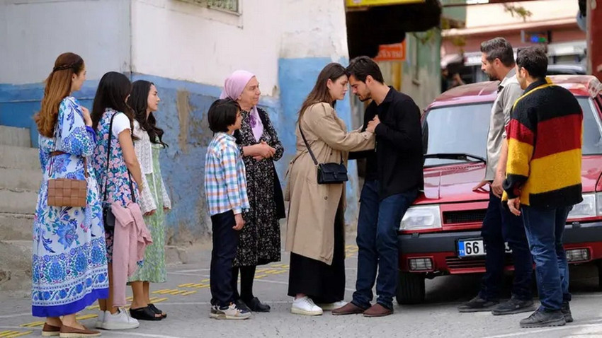 Yaz tatili bitti; ekranların sevilen dizisi geri dönüyor - Resim: 1