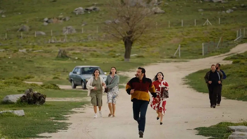 Yaz tatili bitti; ekranların sevilen dizisi geri dönüyor - Resim: 2