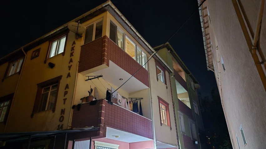 İstanbul'da duvarlarından ses gelen 2 apartman boşaltıldı - Resim: 1