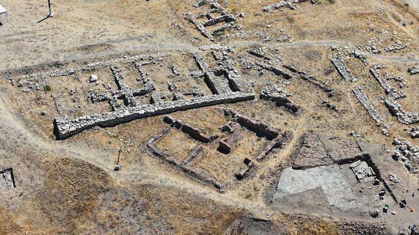 4 bin yıllık şehirde toplu mezar kalıntıları bulundu - Resim: 3