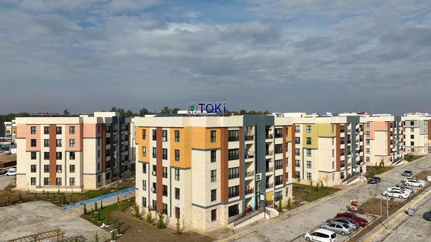 Asrın felaketi sonrası başlayan asrın inşaatında son anahtar teslim ediliyor - Resim: 1